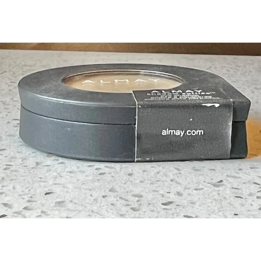 Almay this eyeshadow